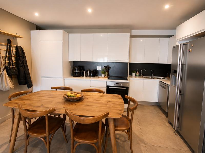 2 Bedroom Property for Sale in Gardens Western Cape